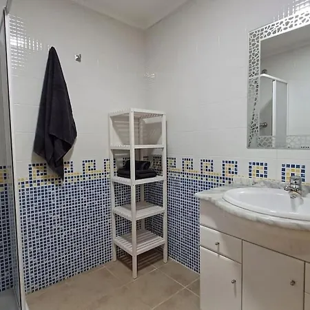 Apartment Con Piscina, Internet Y Netflix